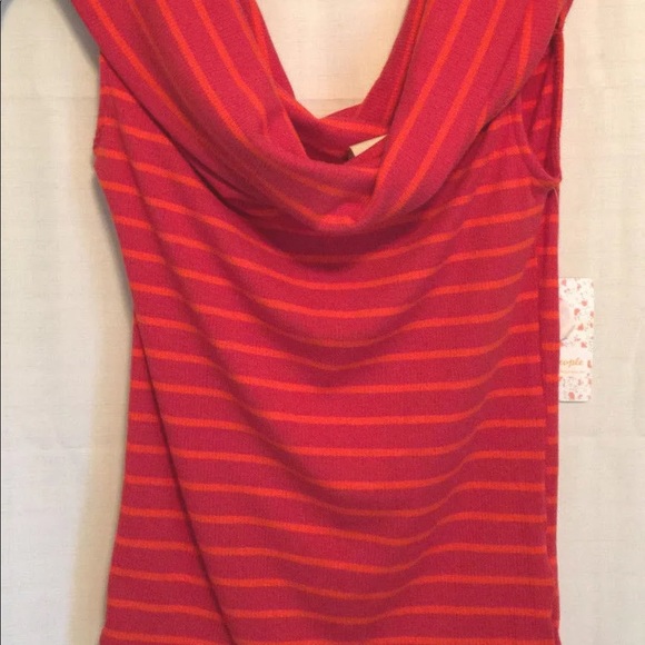 ⭐️ Free People ⭐️ off shoulder Striped top Small - Picture 7 of 8